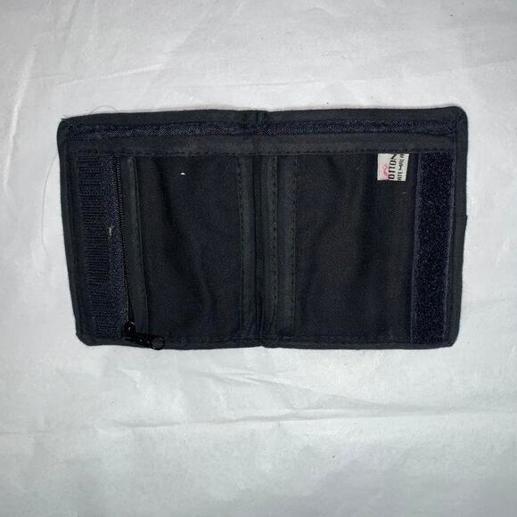 VINTAGE NINETIES NEW EMBROIDERED WALLET - Picture 3 of 4
